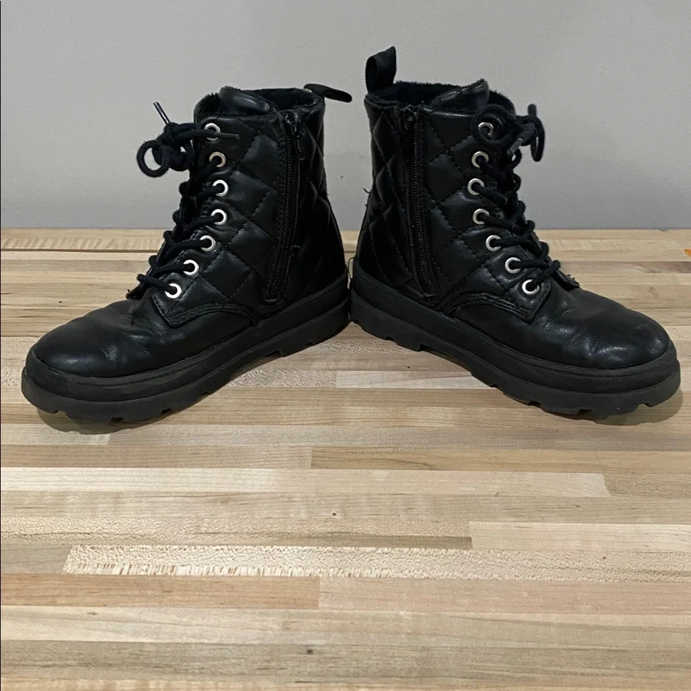 H&M stylish black
